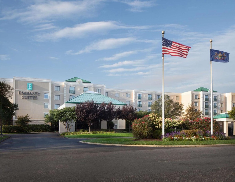 Embassy Suites by Hilton Philadelphia Airport Main image
