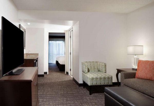 Embassy Suites by Hilton Philadelphia Airport image 20